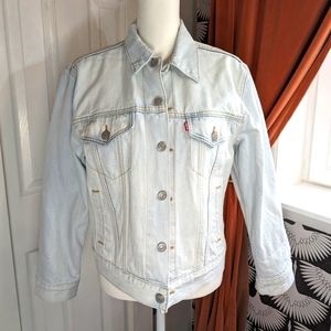 Levi's premium ex-boyfriend trucker jacket